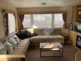 7 Lakes Country Park - Holiday Accommodation 19884 - Lincolnshire - 1187138 - thumbnail photo 2