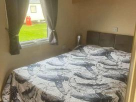Golden Sands - Holiday Accommodation 19885 - Lincolnshire - 1187139 - thumbnail photo 4
