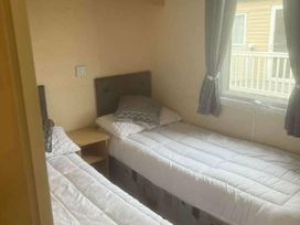 Golden Sands - Holiday Accommodation 19885 - Lincolnshire - 1187139 - thumbnail photo 6