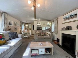 Kelling Heath Holiday Park - Holiday Accommodation 19886 - Norfolk - 1187140 - thumbnail photo 12