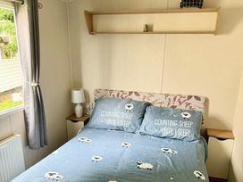 Marton Mere Holiday Village - Holiday Accommodation 19891 - Lake District - 1187142 - thumbnail photo 4
