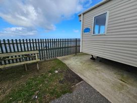 Golden Sands Kinmel Bay - Holiday Accommodation 19897 - North Wales - 1187143 - thumbnail photo 1