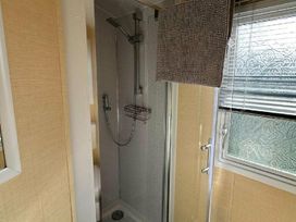 Herons Mead Caravan Park - Holiday Accommodation 19899 - Lincolnshire - 1187145 - thumbnail photo 5