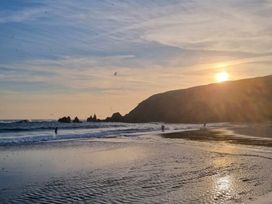 Challaborough Bay Holiday Park - Holiday Accommodation 19929 - Devon - 1187155 - thumbnail photo 17