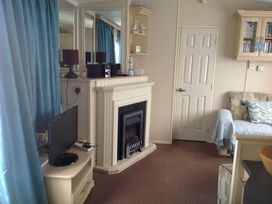 Weymouth Bay Holiday Park - Holiday Accommodation 19931 - Dorset - 1187157 - thumbnail photo 4