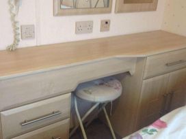 Weymouth Bay Holiday Park - Holiday Accommodation 19931 - Dorset - 1187157 - thumbnail photo 10