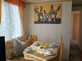 Walshs Holiday Park - Holiday Accommodation 19935 - Lincolnshire - 1187159 - thumbnail photo 4