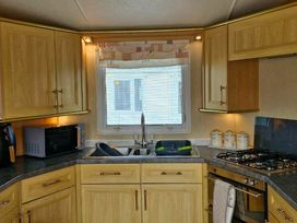 Waterside Leisure Park - Holiday Accommodation 19937 - Lincolnshire - 1187161 - thumbnail photo 4