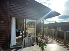 St Minver Holiday Park - Holiday Accommodation 19947 - Cornwall - 1187164 - thumbnail photo 7