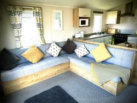 Harlyn Sands - Holiday Accommodation 19949 - Cornwall - 1187165 - thumbnail photo 7