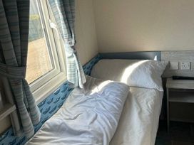 Golden Sands - Holiday Accommodation 19950 - Lincolnshire - 1187166 - thumbnail photo 15