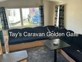 Golden Gate Holiday Centre - Holiday Accommodation 19952 - North Wales - 1187167 - thumbnail photo 18