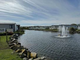 Primrose Valley Holiday Park - Holiday Accommodation 20012 - North Yorkshire (incl. Whitby) - 1187169 - thumbnail photo 5