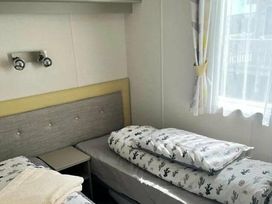 Primrose Valley Holiday Park - Holiday Accommodation 20012 - North Yorkshire (incl. Whitby) - 1187169 - thumbnail photo 8
