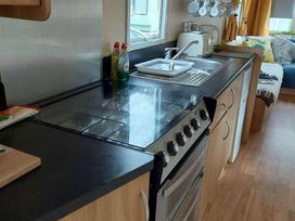 Regent Bay Holiday Park - Holiday Accommodation 20025 - Lake District - 1187175 - thumbnail photo 2