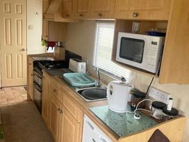 Trusville Holiday Village - Holiday Accommodation 20029 - Lincolnshire - 1187177 - thumbnail photo 4