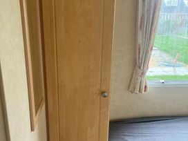 Trusville Holiday Village - Holiday Accommodation 20029 - Lincolnshire - 1187177 - thumbnail photo 8