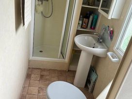 Trusville Holiday Village - Holiday Accommodation 20029 - Lincolnshire - 1187177 - thumbnail photo 9