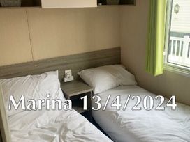 Lyons Robin Hood - Holiday Accommodation 20030 - North Wales - 1187178 - thumbnail photo 7