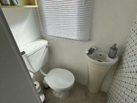 Thornwick Bay Holiday Village - Holiday Accommodation 20034 - North Yorkshire (incl. Whitby) - 1187181 - thumbnail photo 8