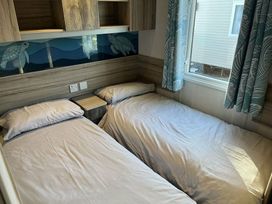 Rockley Park - Holiday Accommodation 20044 - Dorset - 1187187 - thumbnail photo 6
