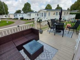 Marton Mere Holiday Village - Holiday Accommodation 20046 - Lake District - 1187189 - thumbnail photo 1