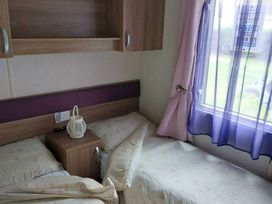 Marton Mere Holiday Village - Holiday Accommodation 20046 - Lake District - 1187189 - thumbnail photo 10