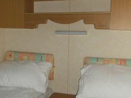 Trimingham House Caravan Park - Holiday Accommodation 20052 - Norfolk - 1187192 - thumbnail photo 9