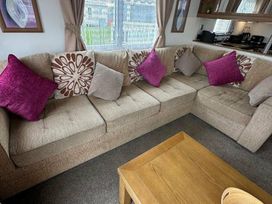 Waterside Leisure Park - Holiday Accommodation 20064 - Lincolnshire - 1187198 - thumbnail photo 2
