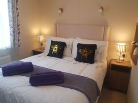 Seaview Caravan Park - Holiday Accommodation 20065 - Lincolnshire - 1187199 - thumbnail photo 8