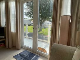 Ladram Bay Holiday Park - Holiday Accommodation 20068 - Devon - 1187200 - thumbnail photo 2