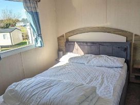 Littlesea Holiday Park - Holiday Accommodation 20070 - Dorset - 1187202 - thumbnail photo 10