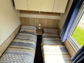 Seashore Holiday Park - Holiday Accommodation 20075 - Norfolk - 1187204 - thumbnail photo 8