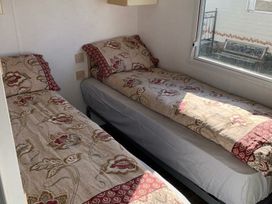 Happy Days Caravan Park - Holiday Accommodation 20091 - North Wales - 1187208 - thumbnail photo 12