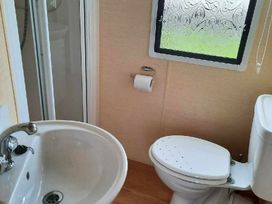 West Wayland Caravan Park - Holiday Accommodation 20097 - Devon - 1187212 - thumbnail photo 4