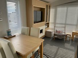 Rockley Park - Holiday Accommodation 20106 - Dorset - 1187216 - thumbnail photo 7