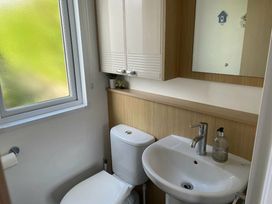 Rockley Park - Holiday Accommodation 20106 - Dorset - 1187216 - thumbnail photo 9