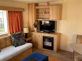 Hayling Island Holiday Park - Meadow Bay Villages - Holiday Accommodation 20115 - Hampshire - 1187219 - thumbnail photo 2