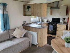 Southview Holiday Park - Holiday Accommodation 20134 - Lincolnshire - 1187222 - thumbnail photo 4