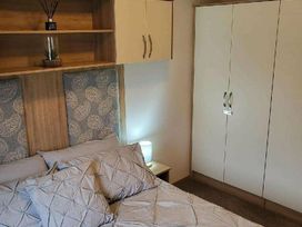 Southview Holiday Park - Holiday Accommodation 20134 - Lincolnshire - 1187222 - thumbnail photo 9