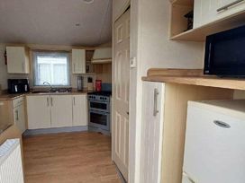 Happy Days Caravan Park - Holiday Accommodation 20140 - North Wales - 1187226 - thumbnail photo 6