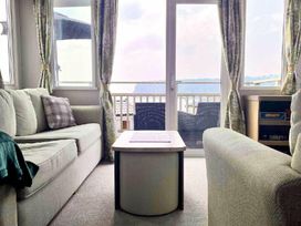 Lydstep Beach - Holiday Accommodation 20141 - South Wales - 1187227 - thumbnail photo 3