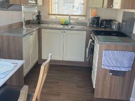Marine Holiday Park - Holiday Accommodation 20147 - North Wales - 1187230 - thumbnail photo 5