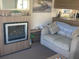 Marine Holiday Park - Holiday Accommodation 20147 - North Wales - 1187230 - thumbnail photo 10