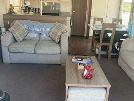 Marine Holiday Park - Holiday Accommodation 20147 - North Wales - 1187230 - thumbnail photo 11