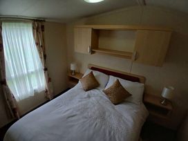Hoburne Cotswolds - Holiday Accommodation 20158 - Somerset & Wiltshire - 1187235 - thumbnail photo 6