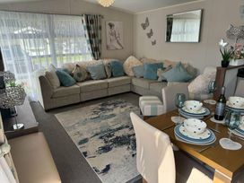 Cardigan Bay Holiday Park - Holiday Accommodation 20165 - South Wales - 1187239 - thumbnail photo 5