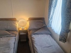 Golden Palm Resort - Holiday Accommodation 20167 - Lincolnshire - 1187241 - thumbnail photo 5