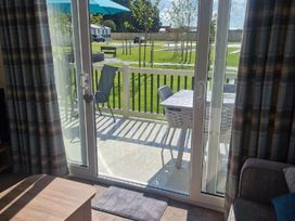 Golden Palm Resort - Holiday Accommodation 20167 - Lincolnshire - 1187241 - thumbnail photo 7