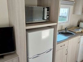 Breydon Water Holiday Park - Holiday Accommodation 20174 - Norfolk - 1187245 - thumbnail photo 15
